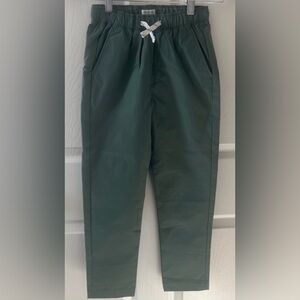 Crewcuts by J. Crew Kids' Hunter Green tech pull on pants.